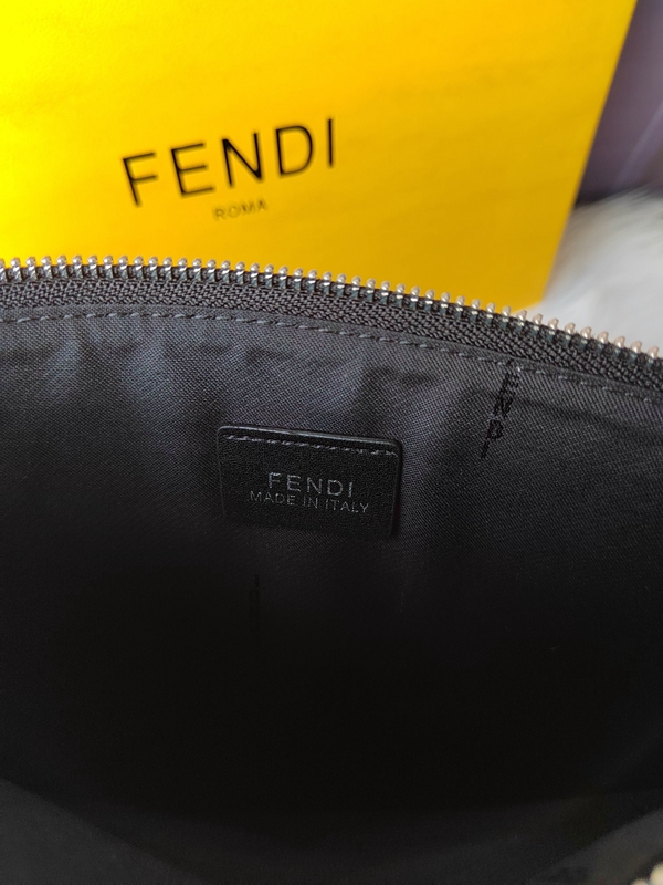 超激安ブランド財布偽物角部分ディテール